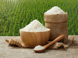 Giá lúa gạo hôm nay ngày 18/11: Giá lúa gạo đi ngang