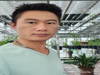 Lê Mạnh Chung: Chàng trai sở hữu vườn lan triệu đô trên sân thượng và những chia sẻ bất ngờ