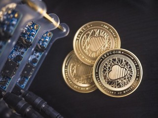 “Bóng ma” lịch sử xuất hiện, Bitcoin có thể chạm đáy 2.700 USD?
