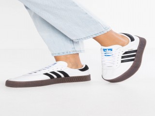 adidas tung siêu khuyến mãi lên đến 50%, độc quyền hôm nay trên Shopee